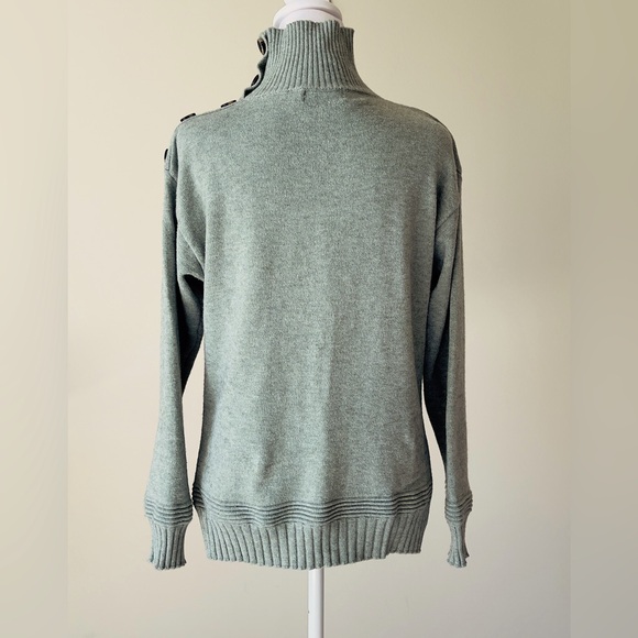 Poof Apparel EUC Ladies Cowl Neck Light Gren Long Sleeve Sweater Size Large - Picture 2 of 6